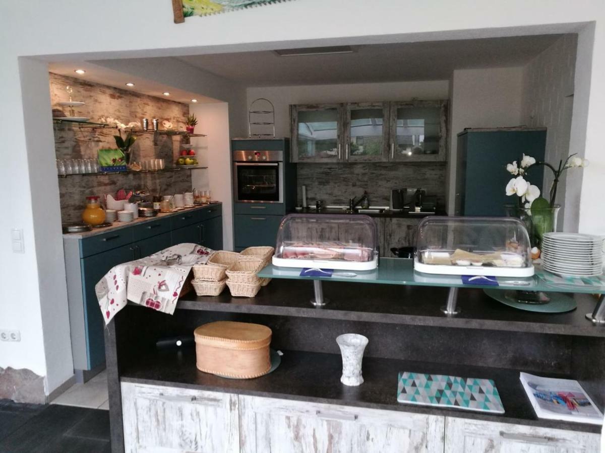Gaestehaus Ingrid Ramsthal Bagian luar foto